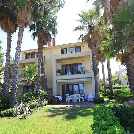 Mare Blu - Beachfront, Panoramic View, Garden