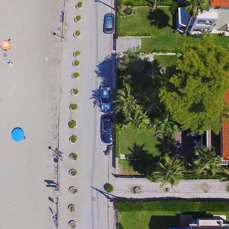 Mare Blu - Beachfront, Panoramic View, Garden Villa Pefkochori