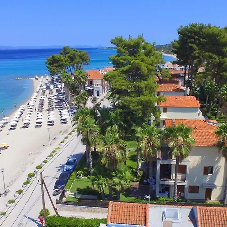 Mare Blu - Beachfront, Panoramic View, Garden Pefkochori