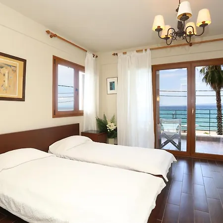 Mare Blu - Beachfront, Panoramic View, Garden Villa Pefkochori